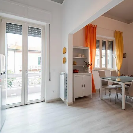Giglio Di Mare, Darsena Apartment Viareggio